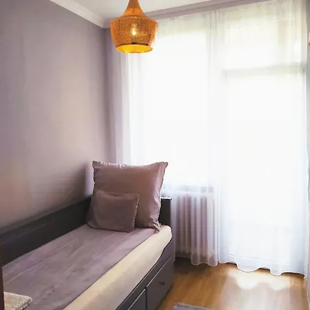 Lora Apartment